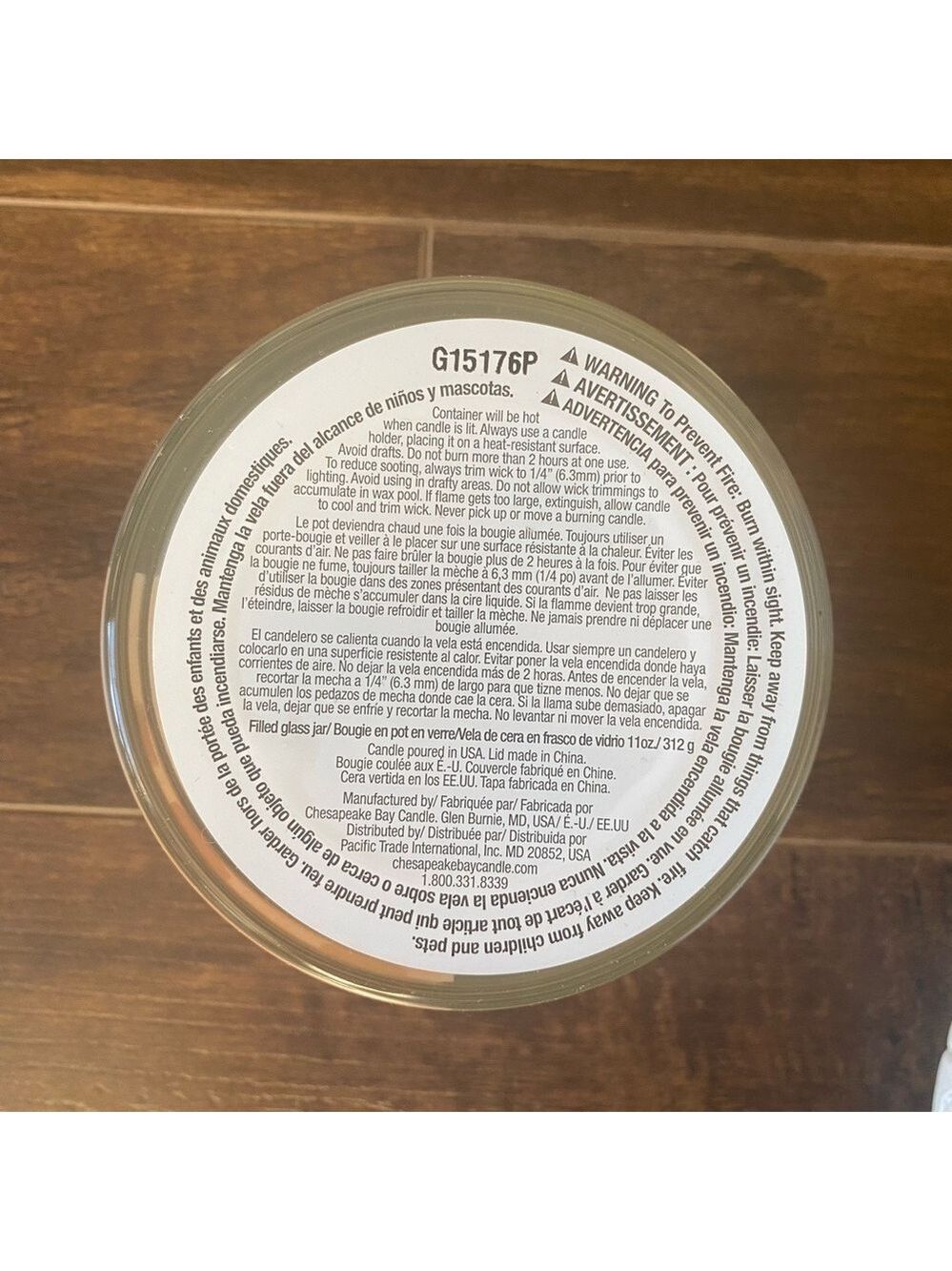 Avon Three Wick Candle Autumn Day New In Box - Picture 9 of 10